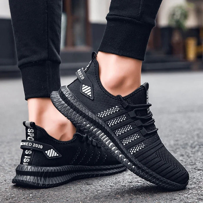 Breathable Men's Casual Sneakers Lightweight Outdoor Men Sneakers Anti-slip Flexible Male Running Shoes Comfortable Tennis