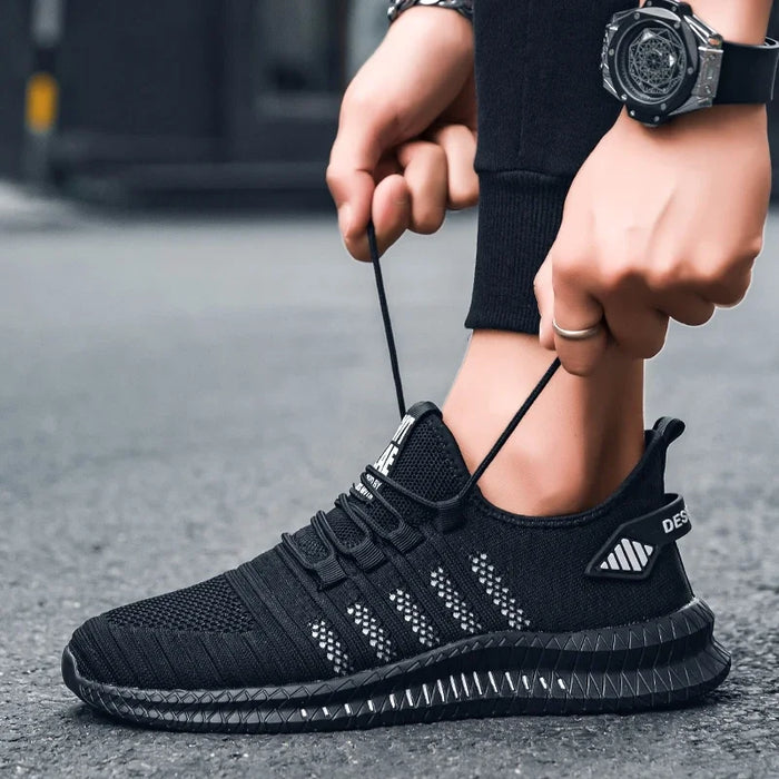 Breathable Men's Casual Sneakers Lightweight Outdoor Men Sneakers Anti-slip Flexible Male Running Shoes Comfortable Tennis
