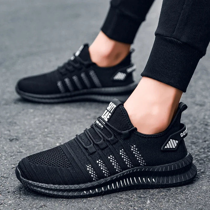 Breathable Men's Casual Sneakers Lightweight Outdoor Men Sneakers Anti-slip Flexible Male Running Shoes Comfortable Tennis